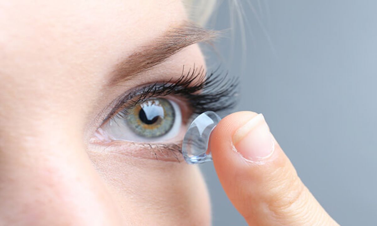 Get the right contact lens from contact lens delivery singapore